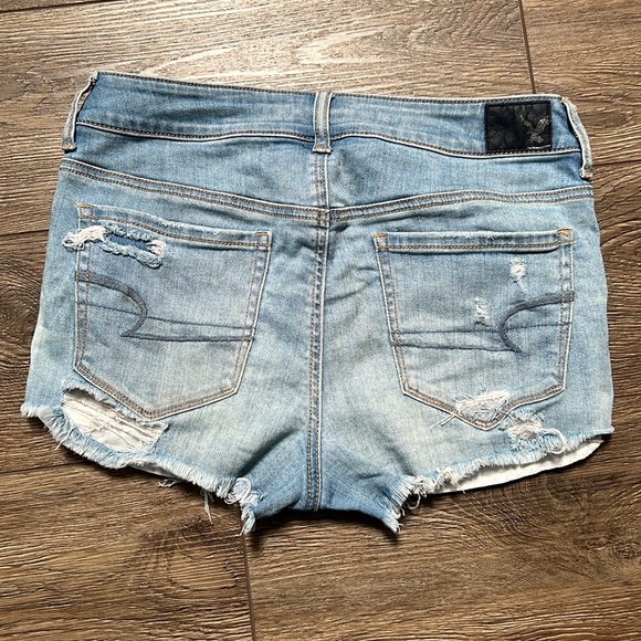 AE High Rise Shortie - Picture 2 of 3